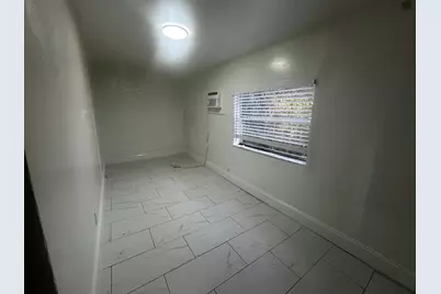 638 50th Street #642, West Palm Beach, FL 33407 - Photo 5