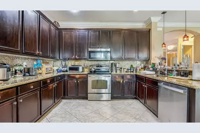 8292 Calabria Lakes Drive, Boynton Beach, FL 33473 - Photo 21