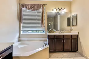 8292 Calabria Lakes Drive, Boynton Beach, FL 33473 - Photo 33