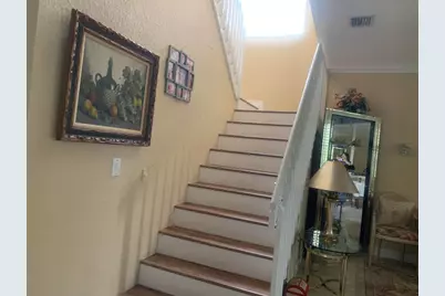 8292 Calabria Lakes Drive, Boynton Beach, FL 33473 - Photo 11