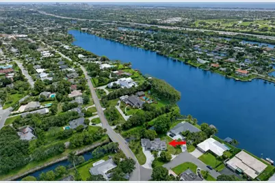 7500 W Lake Drive, Lake Clarke Shores, FL 33406 - Photo 11