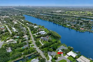 7500 W Lake Dr, Lake Clarke Shores, FL 33406 - Photo 11