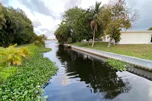 7500 W Lake Dr, Lake Clarke Shores, FL 33406 - Photo 11