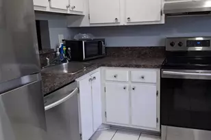 3161 NW 47th Terrace, Lauderdale Lakes, FL 33319 - Photo 3