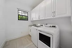 2938 Gin Berry Way, West Palm Beach, FL 33401 - Photo 25