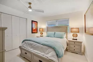 241 SW 13th St, Boca Raton, FL 33432 - Photo 9