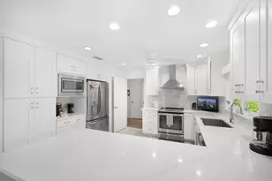 471 Mars Way, Juno Beach, FL 33408 - Photo 7