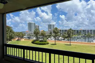 1030 US Hwy 1 Apt 302, North Palm Beach, FL 33408 - Photo 9