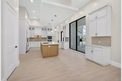 8771 Man O War Road, Palm Beach Gardens, FL 33418 - Photo 19