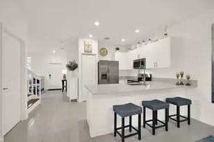 11881 NW 46th St, Coral Springs, FL 33076 - Photo 7