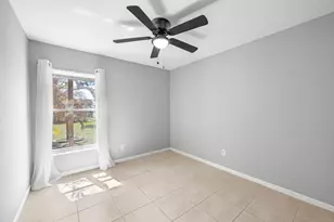 444 SW Exmore Ave, Port Saint Lucie, FL 34983 - Photo 15