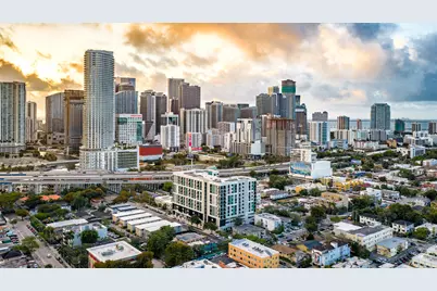 450 SW 5th Street #401, Miami, FL 33130 - Photo 1
