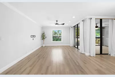 4664 NW 22nd Street, Coconut Creek, FL 33063 - Photo 7