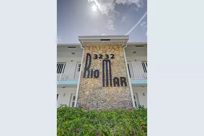 3232 Canal Drive #Apt 18, Pompano Beach, FL 33062 - Photo 3