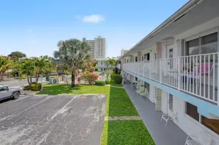 3232 Canal Dr, Pompano Beach, FL 33062 - Photo 31