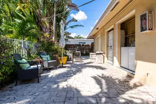 1200 NE 17th Ct, Fort Lauderdale, FL 33305 - Photo 21
