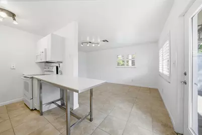 1200 NE 17th Court, Fort Lauderdale, FL 33305 - Photo 5