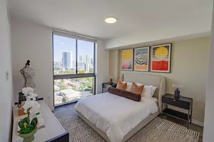 450 SW 5th St, Miami, FL 33130 - Photo 21