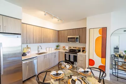 450 SW 5th Street #608, Miami, FL 33130 - Photo 11