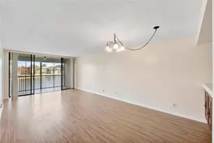 6519 Coral Lake Dr, Margate, FL 33063 - Photo 7
