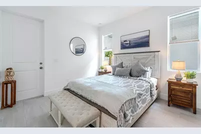 2647 Hiawatha Avenue, West Palm Beach, FL 33409 - Photo 21