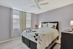 7610 NW 18th St, Margate, FL 33063 - Photo 17