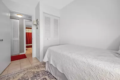 1013 Green Pine Boulevard #D1, West Palm Beach, FL 33409 - Photo 17