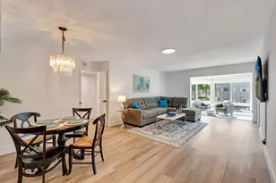 17 Colonial Club Dr, Boynton Beach, FL 33435 - Photo 11