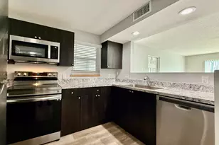 708 SW 81st Ave, North Lauderdale, FL 33068 - Photo 9