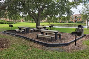 131 SW Palm Dr, Port Saint Lucie, FL 34986 - Photo 11