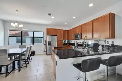 11621 SW 13th Court, Pembroke Pines, FL 33025 - Photo 7