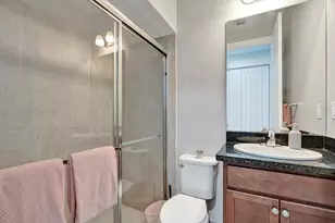 11621 SW 13th Ct, Pembroke Pines, FL 33025 - Photo 5