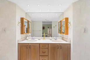 1340 Gulf Blvd, Clearwater, FL 33767 - Photo 9