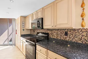 1340 Gulf Blvd, Clearwater, FL 33767 - Photo 19