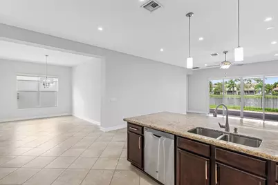 8136 Pinnacle Pass Way, Boynton Beach, FL 33473 - Photo 15