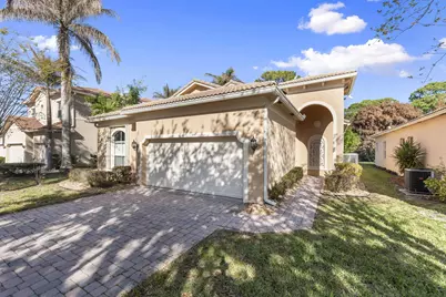 5627 Sunberry Circle, Fort Pierce, FL 34951 - Photo 3