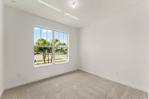 12040 SW Pantone St, Port Saint Lucie, FL 34987 - Photo 11