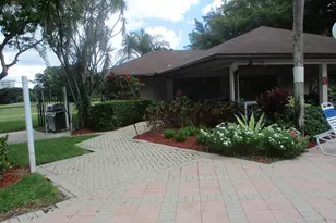 3151 S Palm Aire Dr, Pompano Beach, FL 33069 - Photo 15