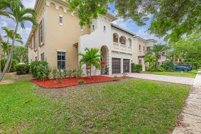 9195 Nugent Trail, West Palm Beach, FL 33411 - Photo 3