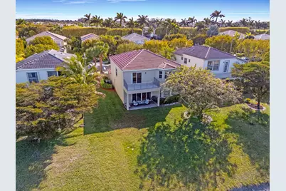 2371 Waburton Terrace, Wellington, FL 33414 - Photo 25