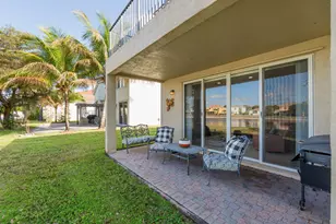 2371 Waburton Terrace, Wellington, FL 33414 - Photo 21