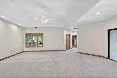 2410 Embassy Drive, West Palm Beach, FL 33401 - Photo 19