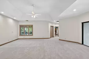 2410 Embassy Dr, West Palm Beach, FL 33401 - Photo 19