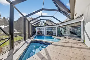 2410 Embassy Dr, West Palm Beach, FL 33401 - Photo 33