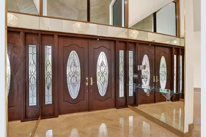 2410 Embassy Drive, West Palm Beach, FL 33401 - Photo 5