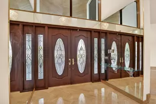 2410 Embassy Dr, West Palm Beach, FL 33401 - Photo 5