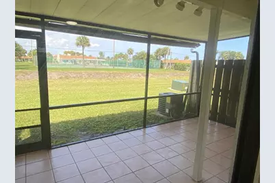 4901 Pier Drive, Greenacres, FL 33463 - Photo 5