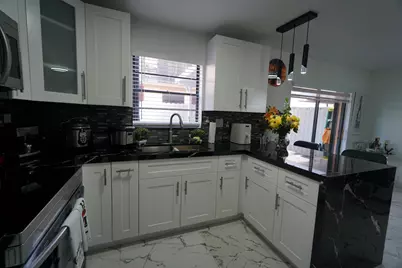 1765 W 41st Street #Unit 2d, Hialeah, FL 33012 - Photo 17