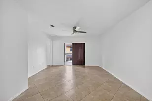 6001 Shaker Wood Cir, Tamarac, FL 33319 - Photo 9