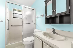 9865 Pecan Tree Dr, Boynton Beach, FL 33436 - Photo 21